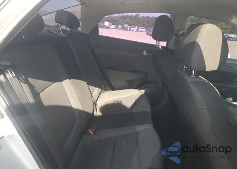 2019 Hyundai Accent Se из США, поврежденный, VIN 3KPC24A3XKE050423